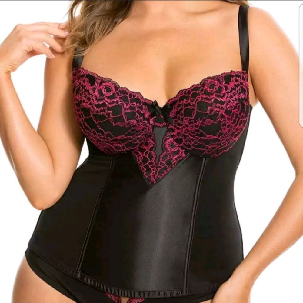 Cacique seriously sexy corset/ bustier